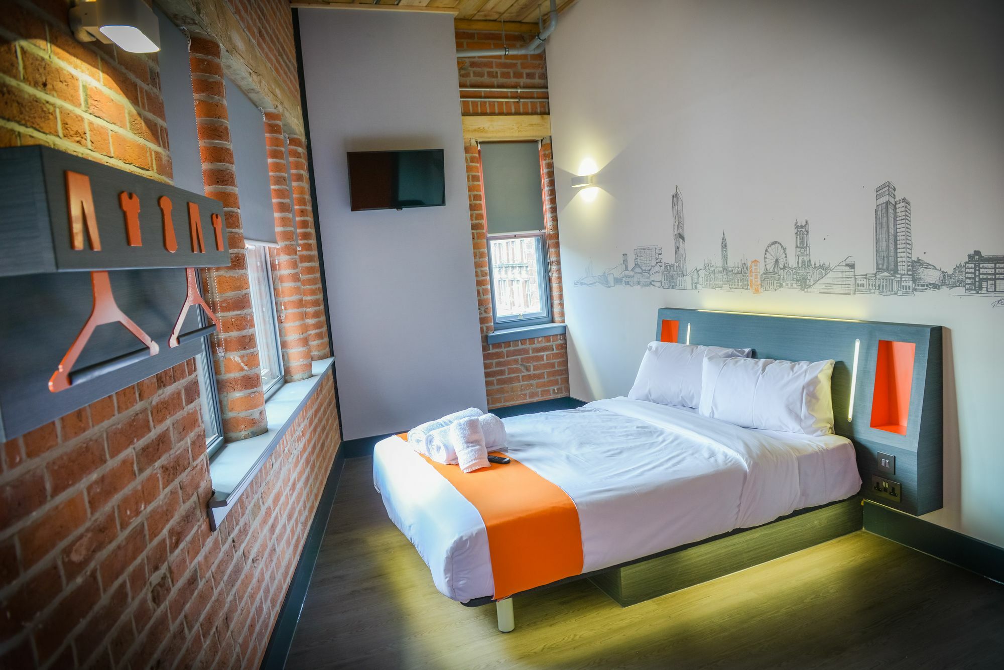 Easyhotel Manchester Exterior photo